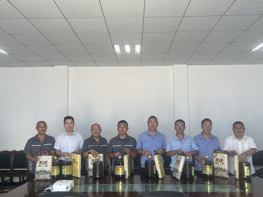 八一慰問(wèn)活動(dòng) 八一慰問(wèn)活動(dòng)